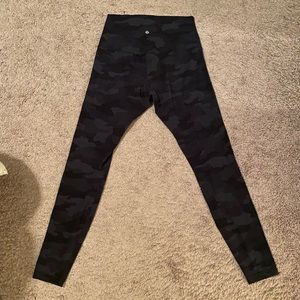 Lululemon super high rise Align 28”, size 10